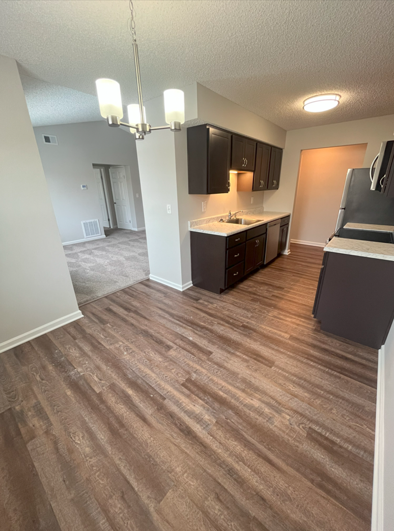 Delmar Apartment: 1 Juniper Drive