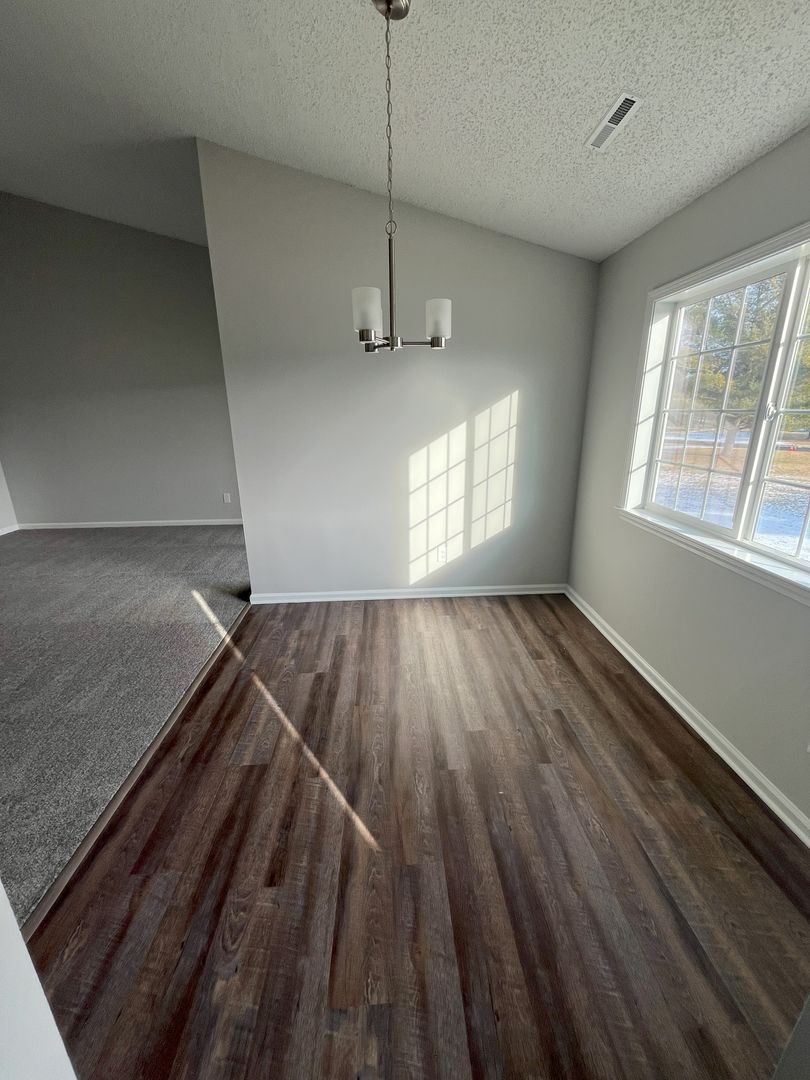 Delmar Apartment: 1 Juniper Drive