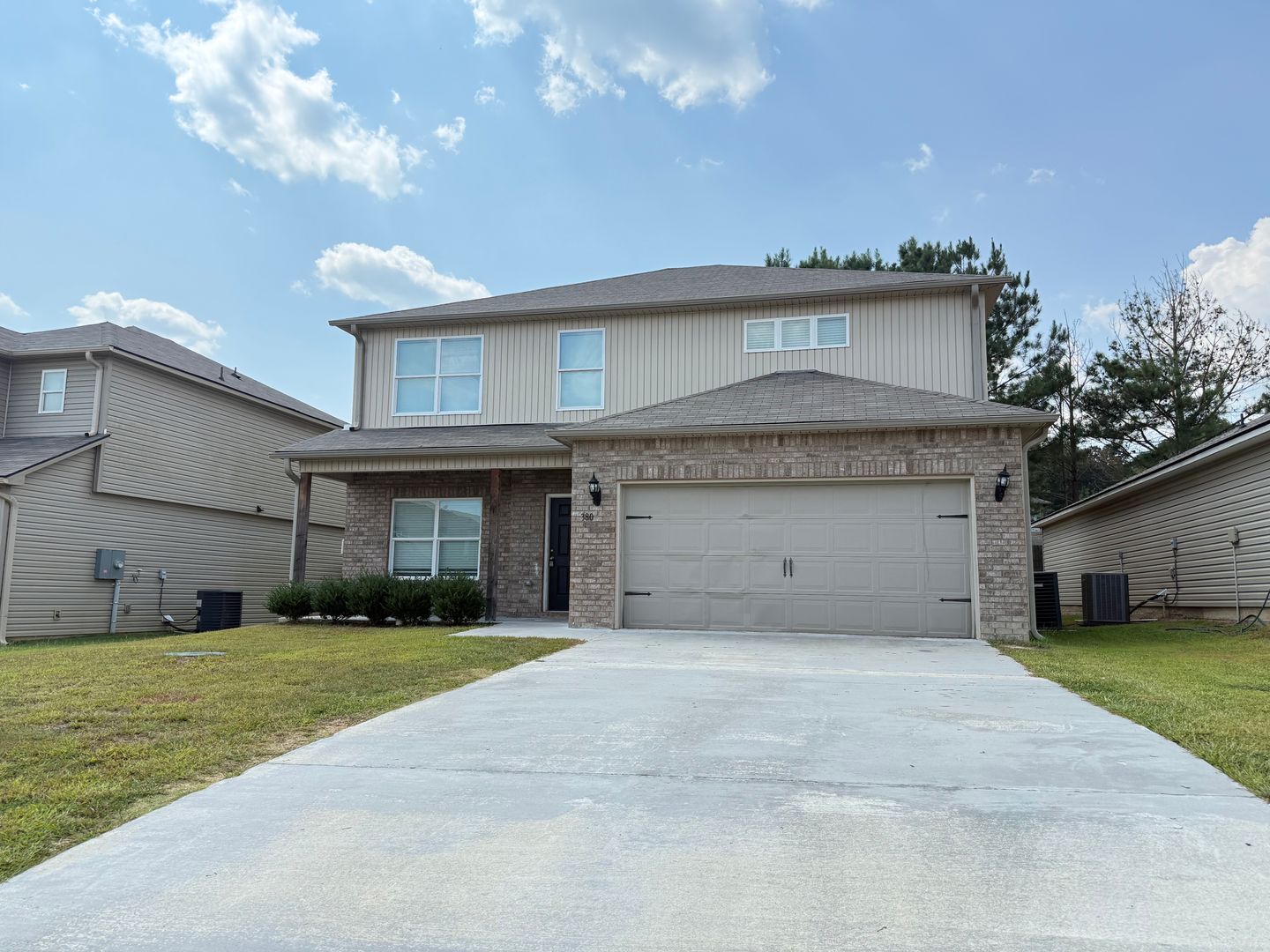 Odenville House: 380 Americana Dr