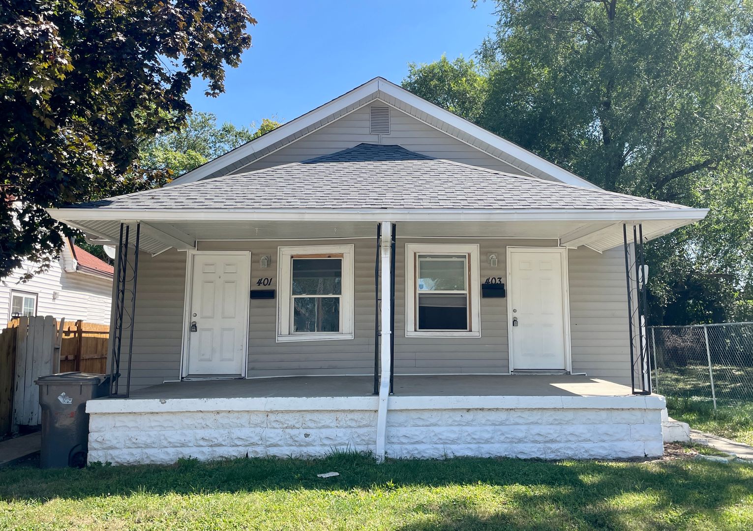 Indianapolis Apartment: 401 South Randolph Street