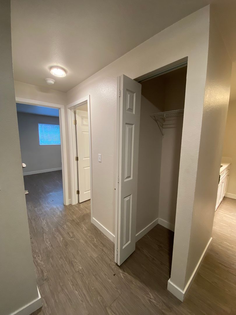 S20 Bayview East 4 of 6