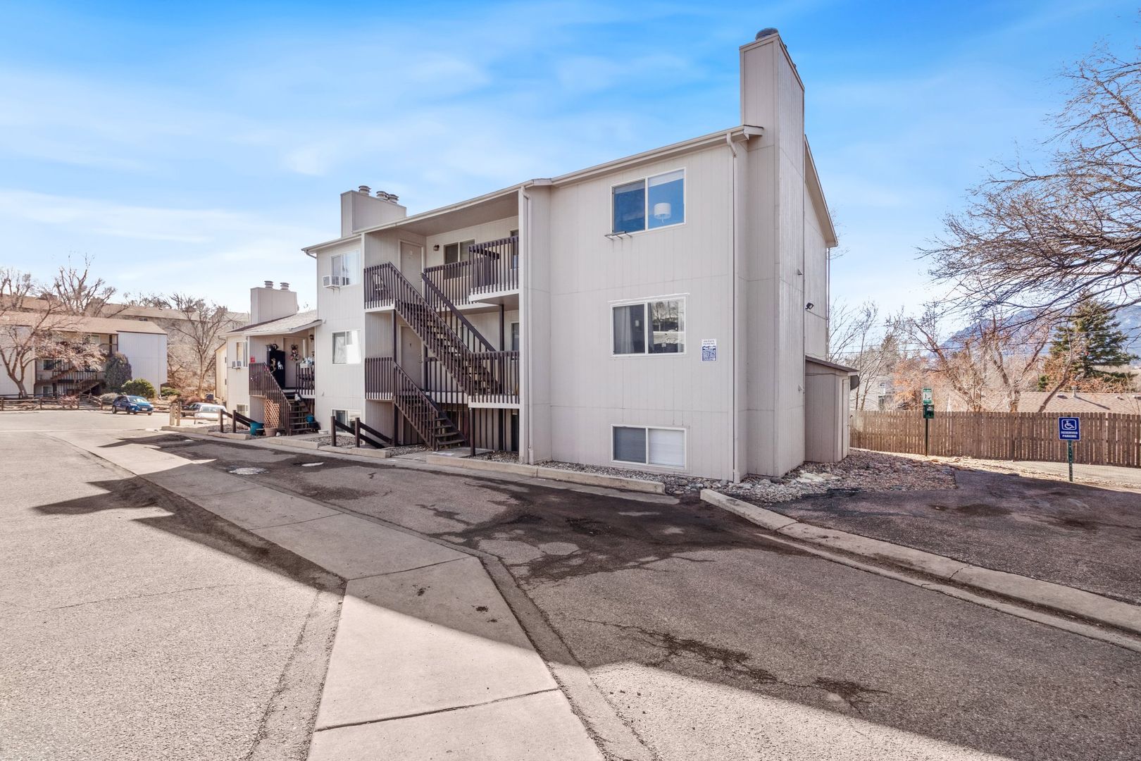 Colorado Springs Apartment: 420, 430 & 435 St. Vrain Place