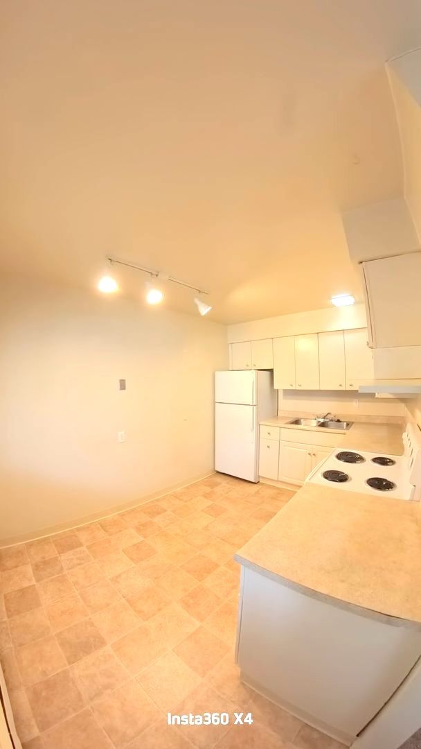 Colorado Springs Apartment: 213-223 W. Cheyenne Rd.