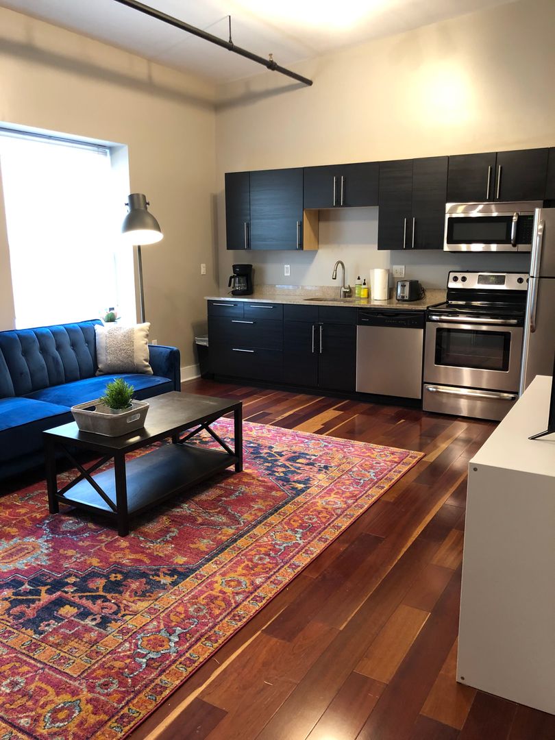 Pittsburgh Apartment: 3010 Jane Street