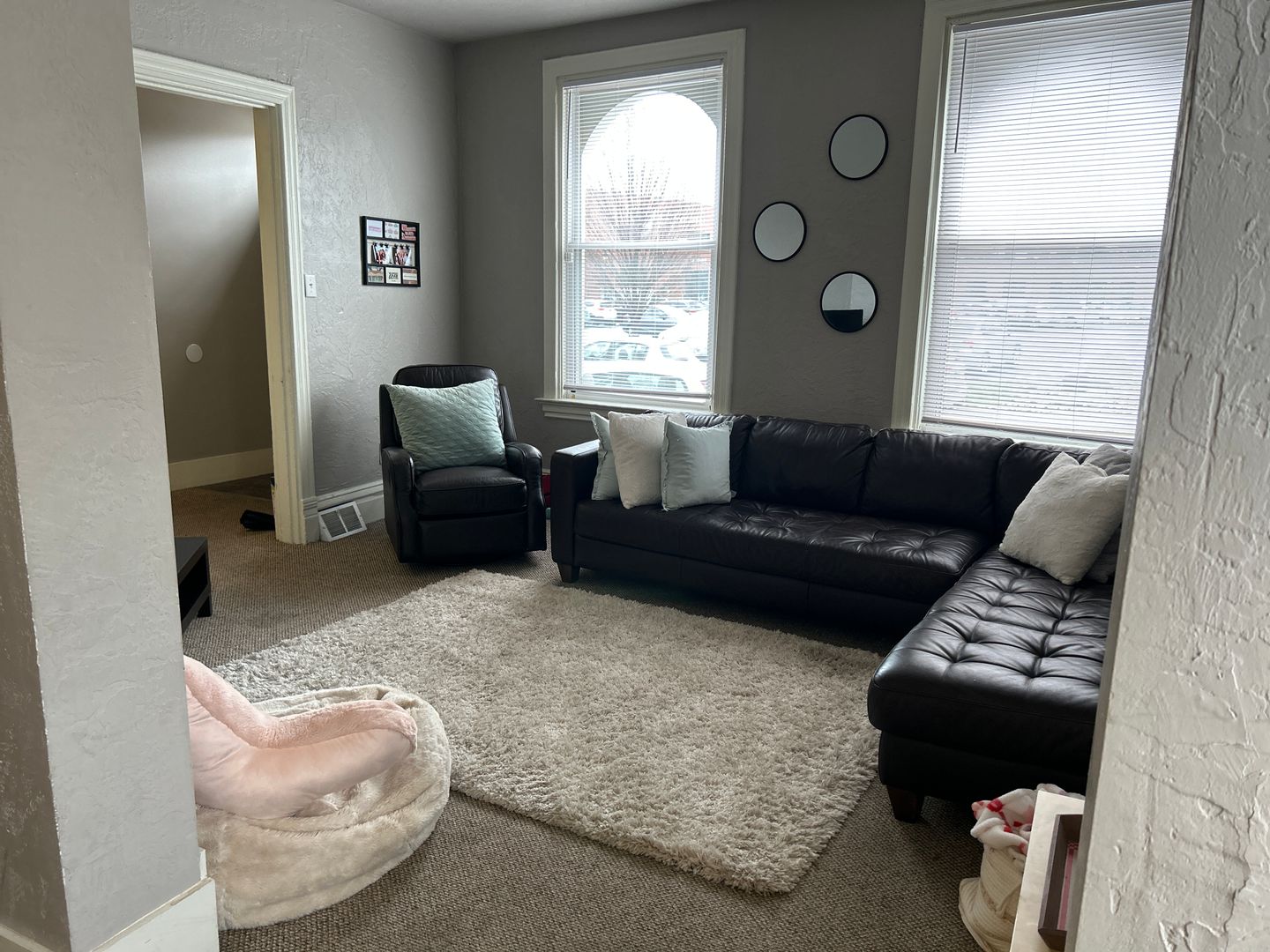 Pittsburgh House: 82 S 24th Street