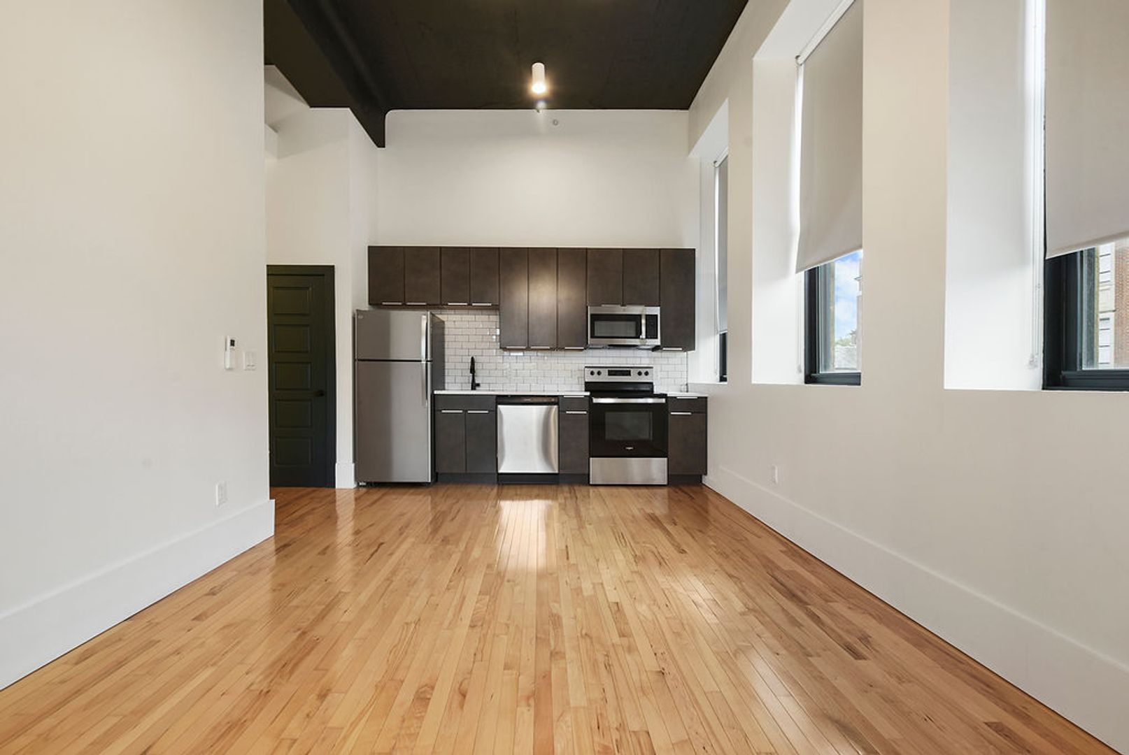 Homestead Apartment: 120 E 9th Ave