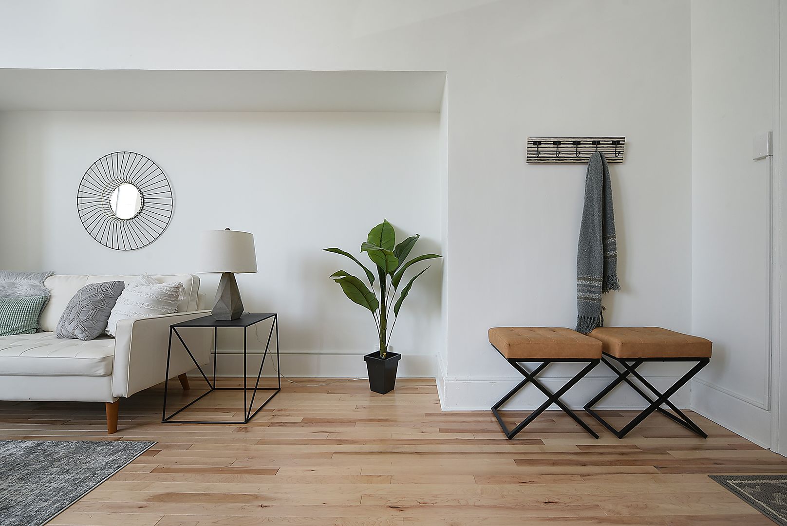 Homestead Apartment: 120 E 9th Ave