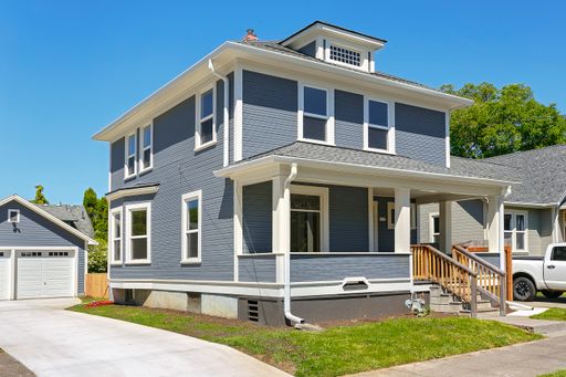 Gorgeously Remodeled Home in the King Neighborhood – photo 1