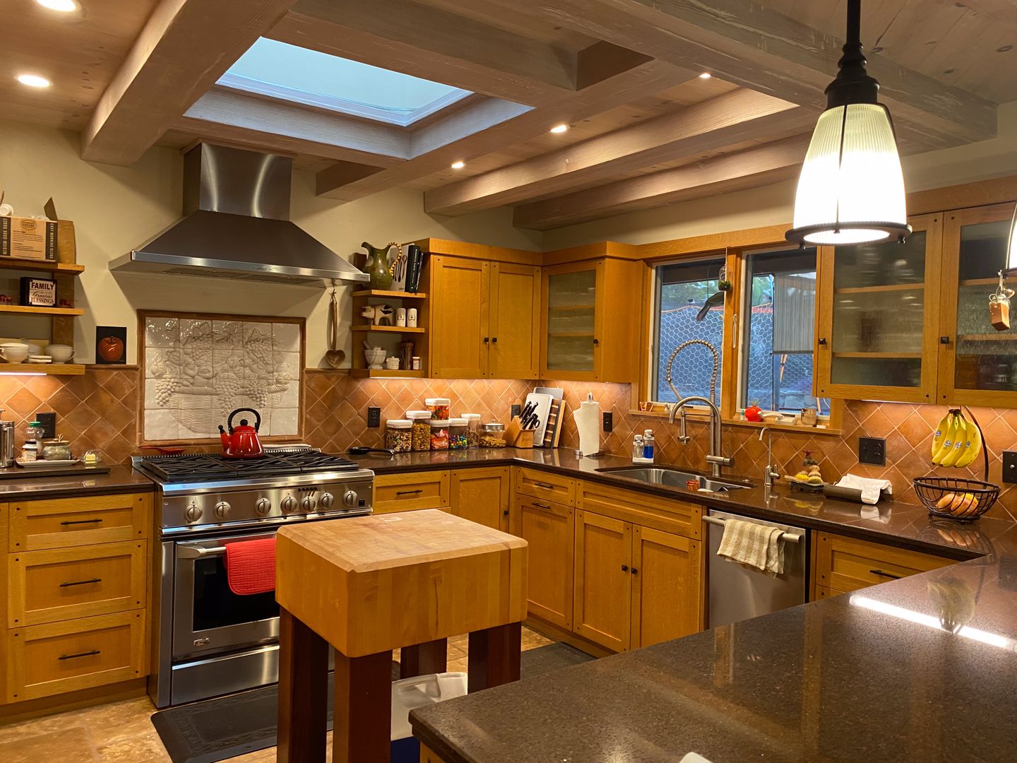 Ojai House: 317 S. Carrillo Rd