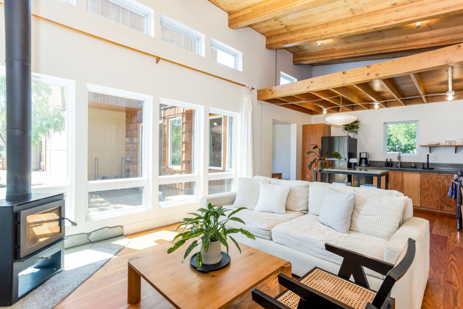 Bend House: 1325 NW Albany Ave