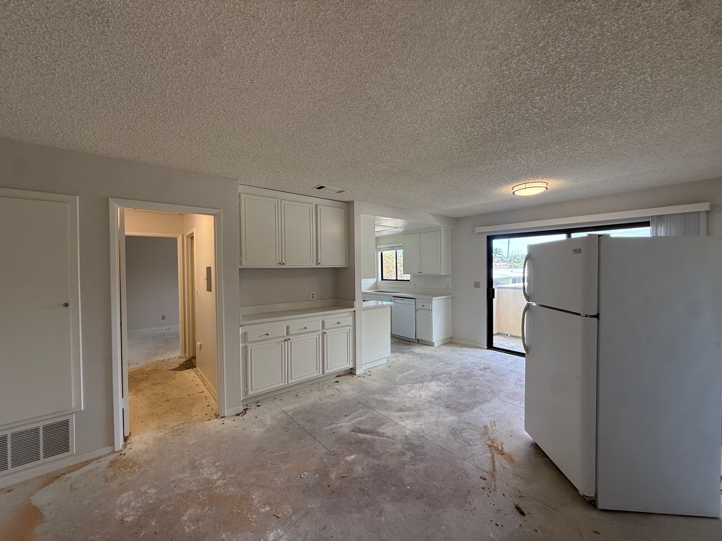 Lompoc Apartment: 1001 E. Cypress Avenue