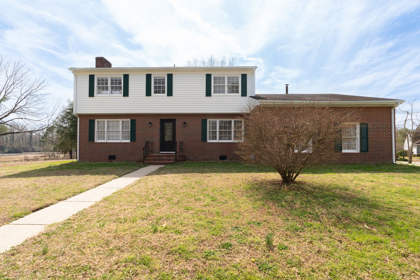 Yorktown House: 109 Beecham Drive