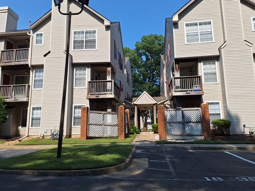 12732 Daybreak Circle – photo 1