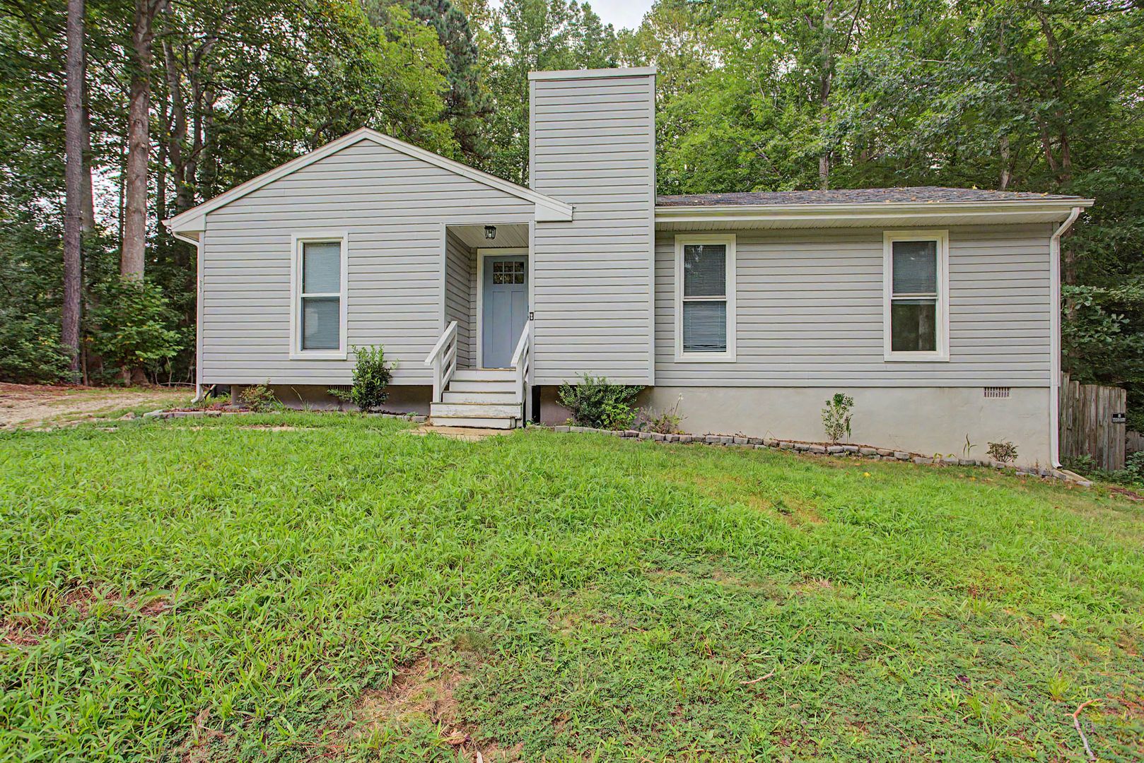 Williamsburg House: 6205 Adams Hunt Dr