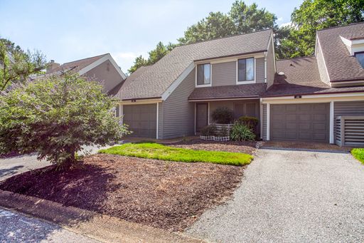 Kingsmill Townhome – photo 1