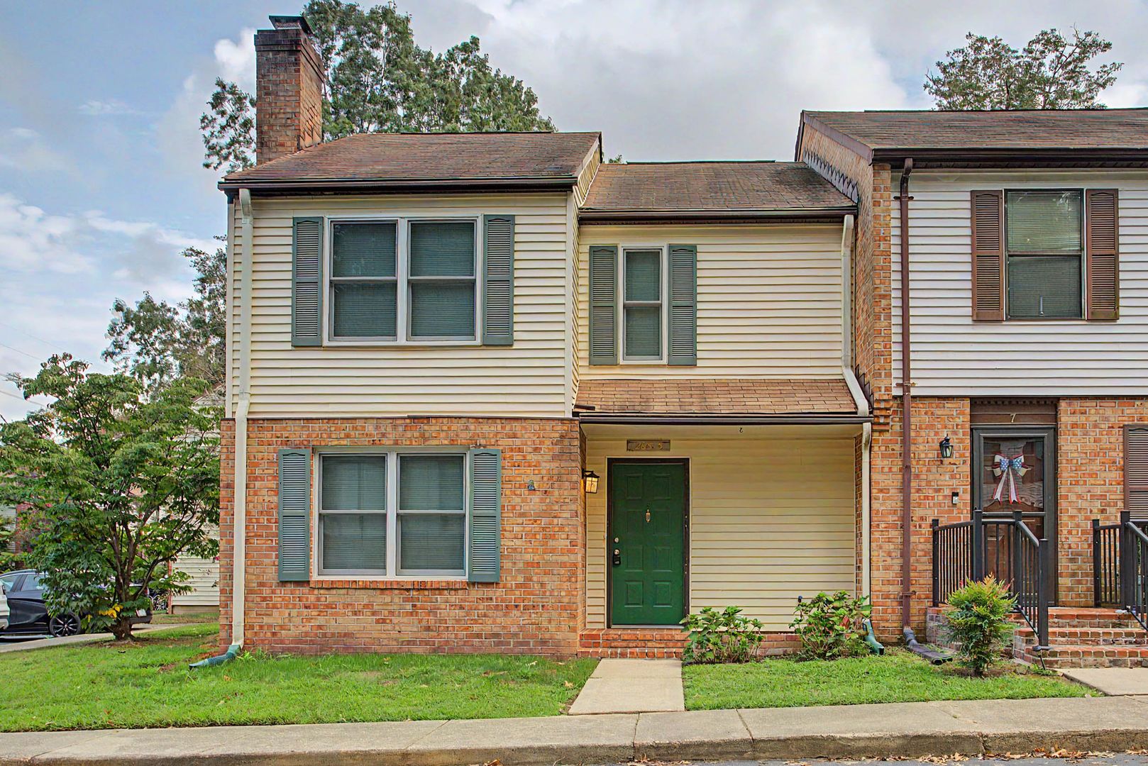 Williamsburg House: 285 Merrimac Trl #5