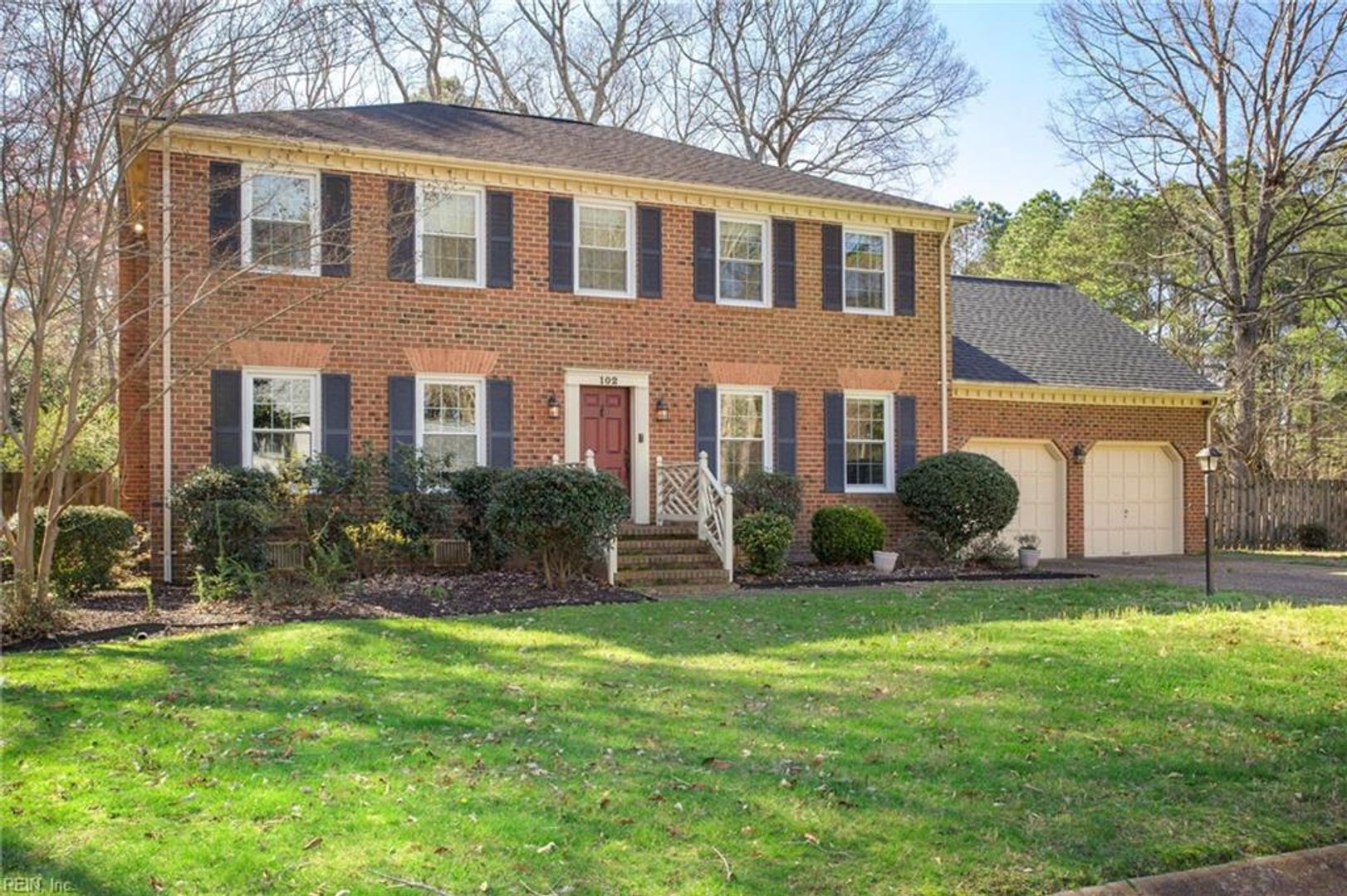 Yorktown House: 102 Tuckahoe Trace