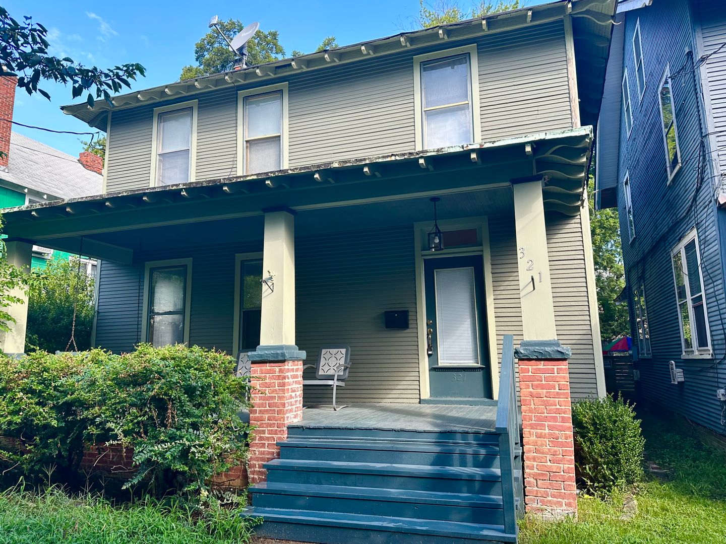 Newport News House: 321 50th Street