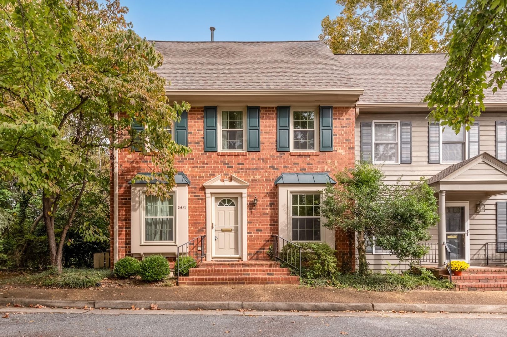 Williamsburg Townhome: 501 S Boundary St