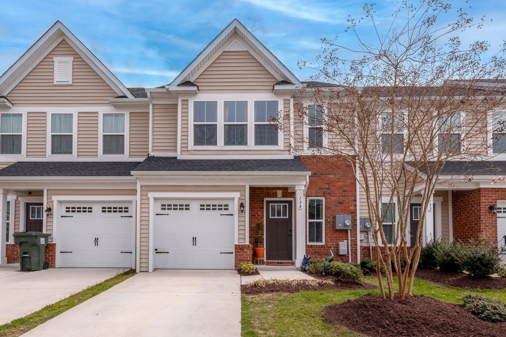 Williamsburg House: 134 Two Penny Place