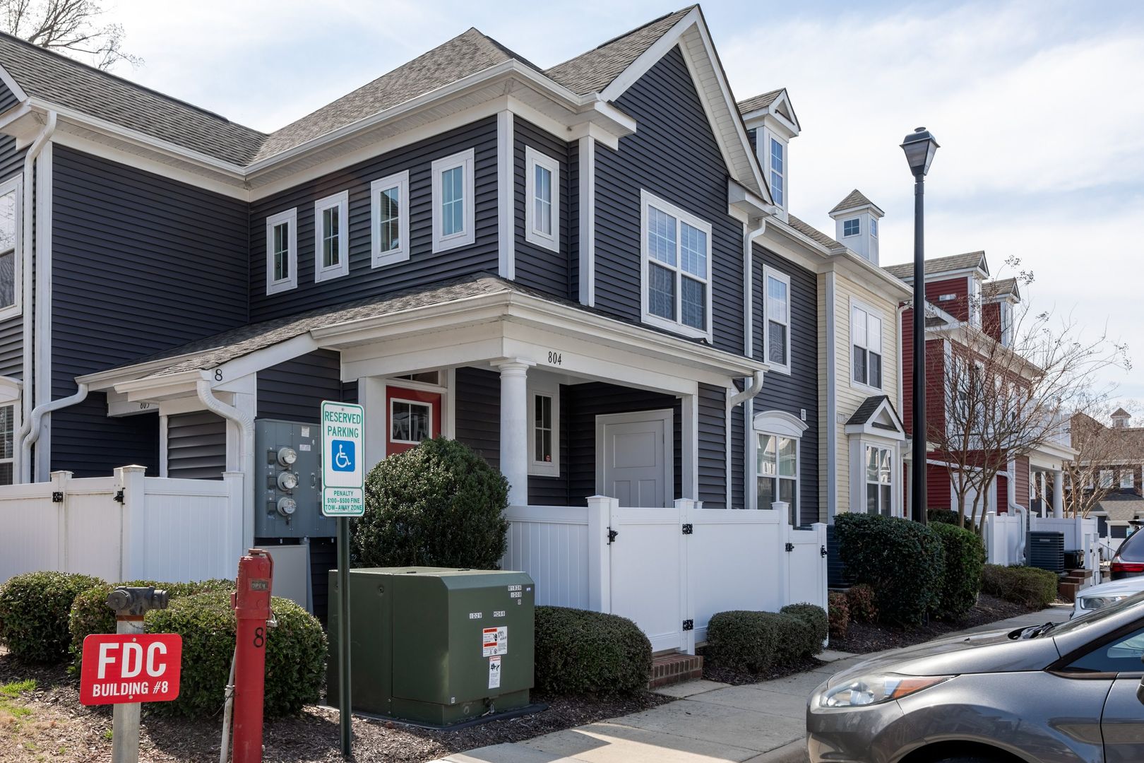 Williamsburg Condo: 804 Promenade Lane