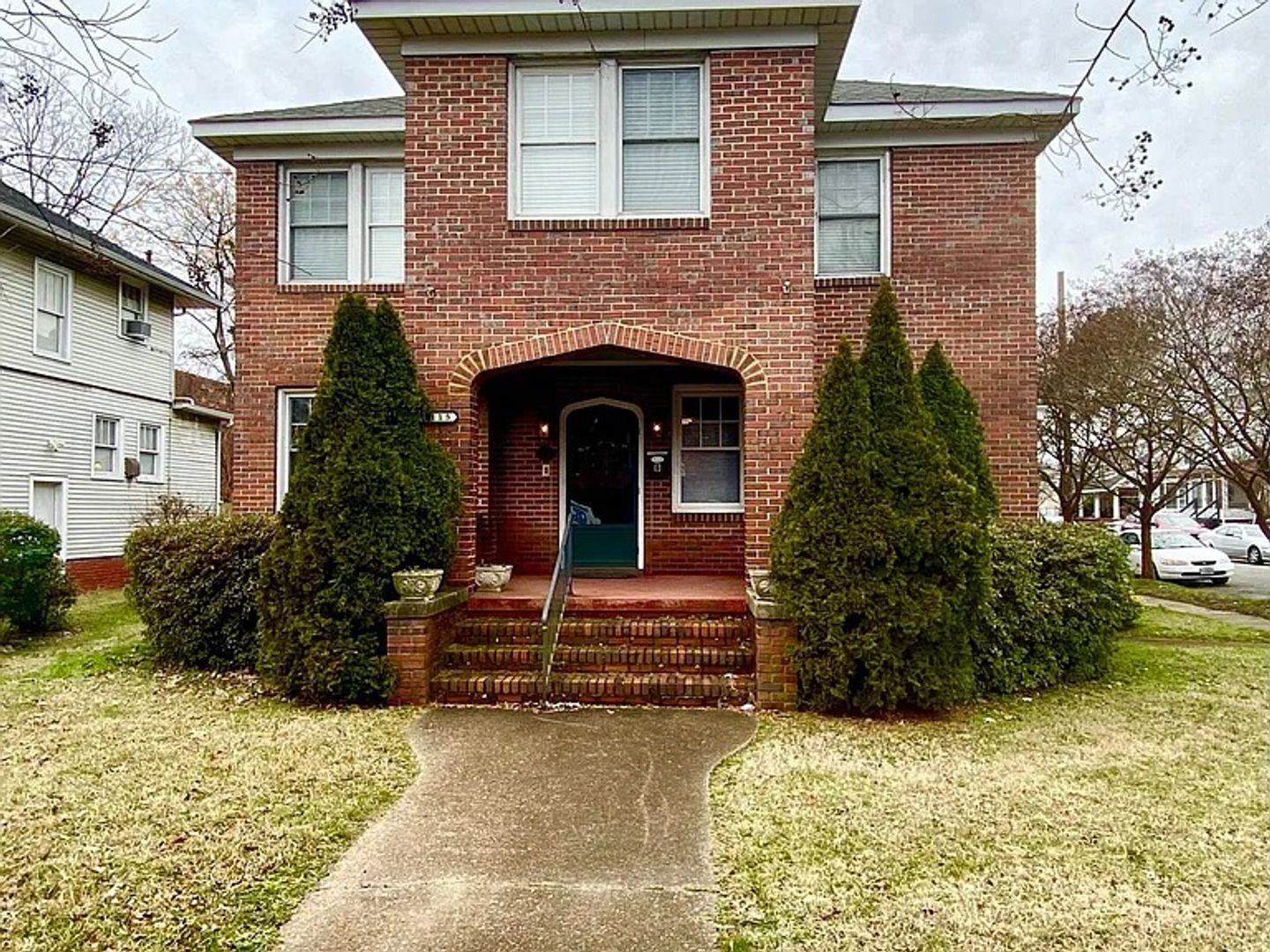 Newport News Condo: 5115-B Huntington Avenue