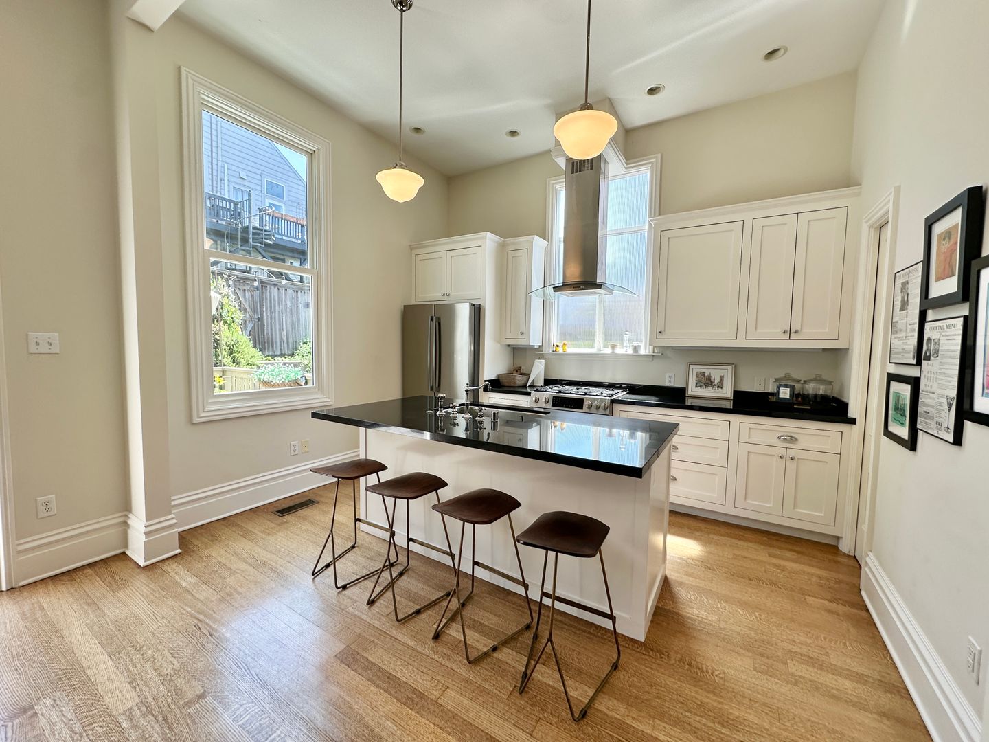 San Francisco Condo: 2030 Fillmore Street