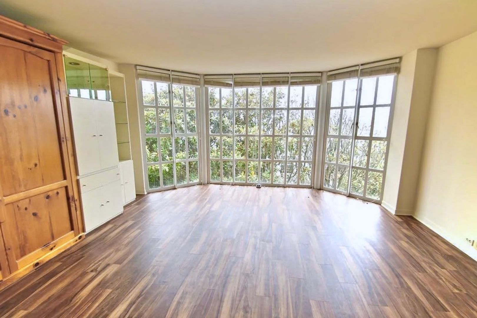 San Francisco Condo: 1255 California St. Unit 202