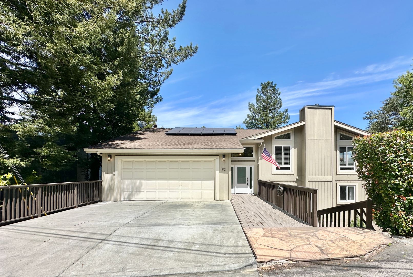 San Rafael House: 192 Prospect Dr.