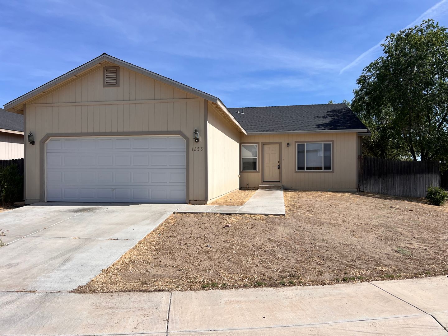 Fallon House: 1258 Eider Circle