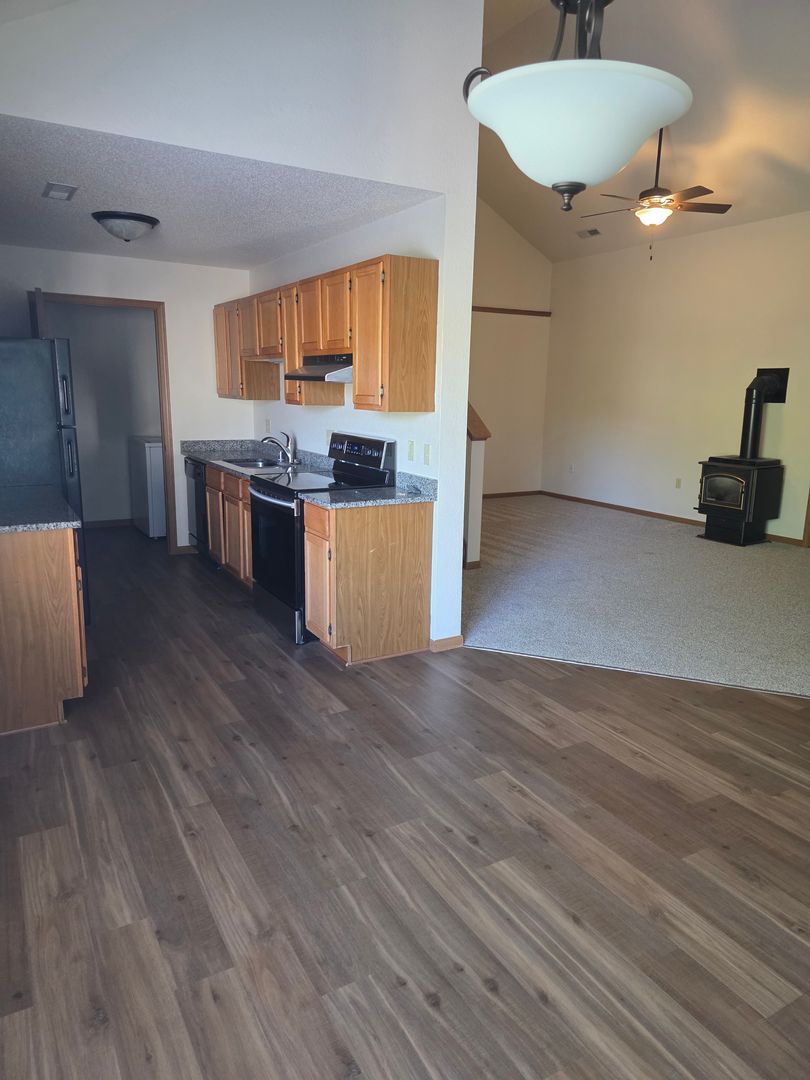 Germantown Apartment: N113 W16933 Driftwood Ct.