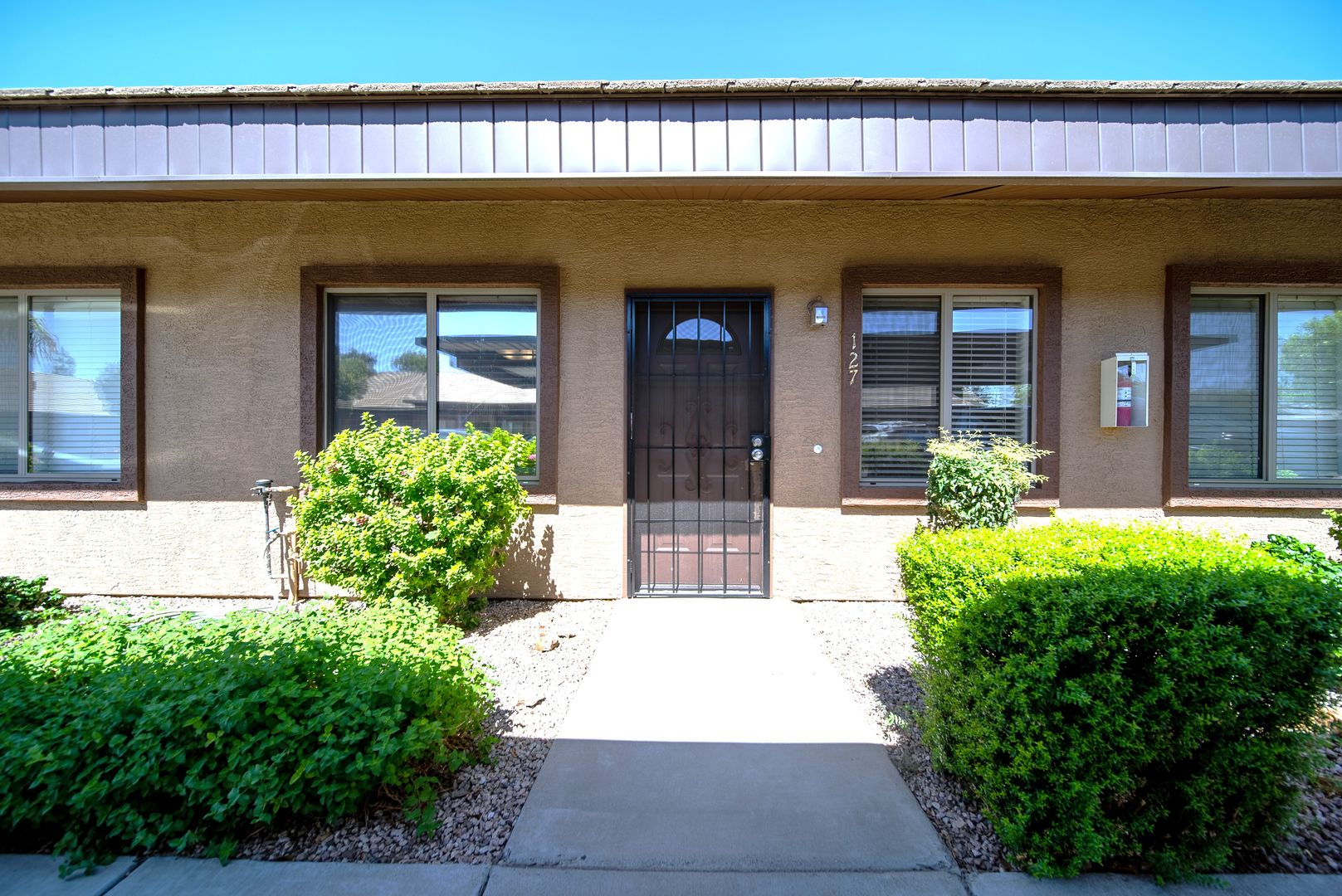 Mesa Apartment: 6521 E University Dr.