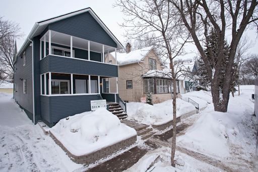 49 Manitoba Street A – photo 1