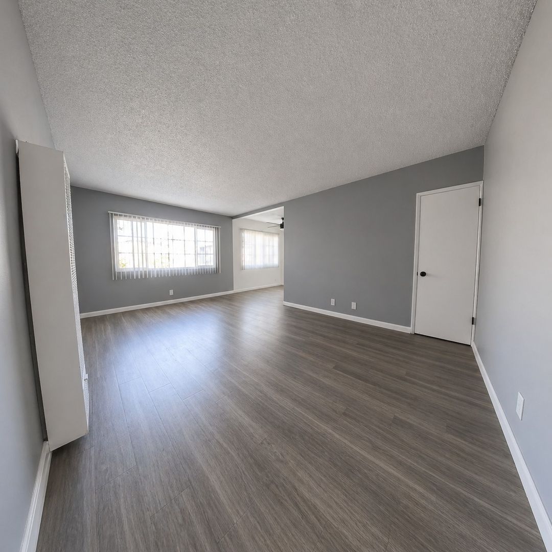 Los Angeles Apartment: 3849 South Gibraltar Ave.