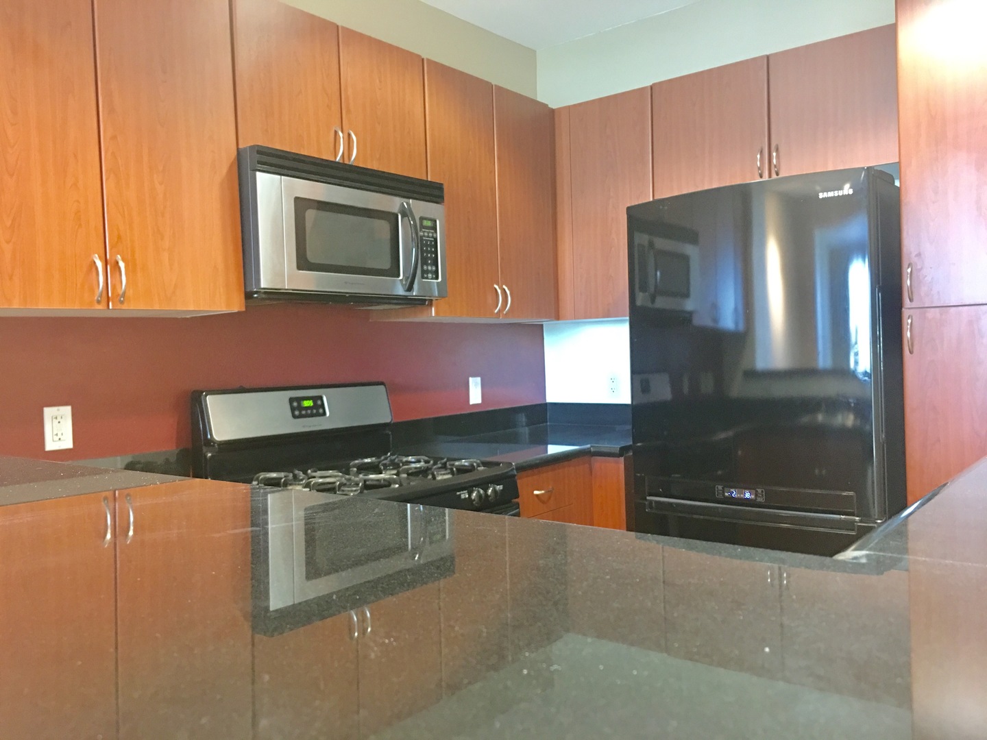 Anaheim Apartment: 1801 Katella Ave #3123