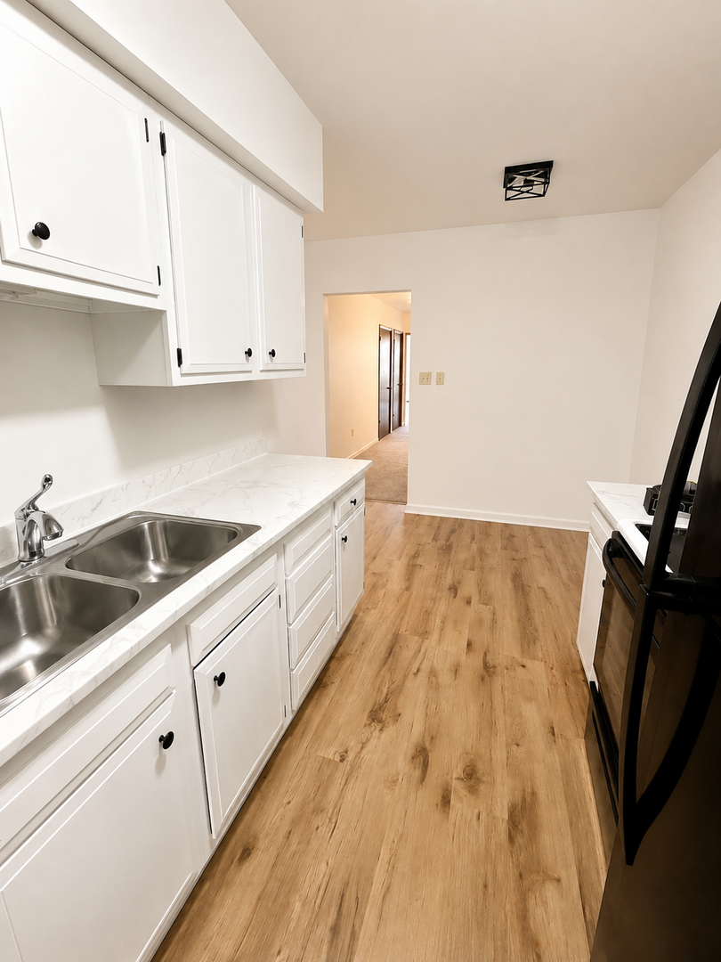 Leechburg Apartment: 159A Market St 2nd Floor Left