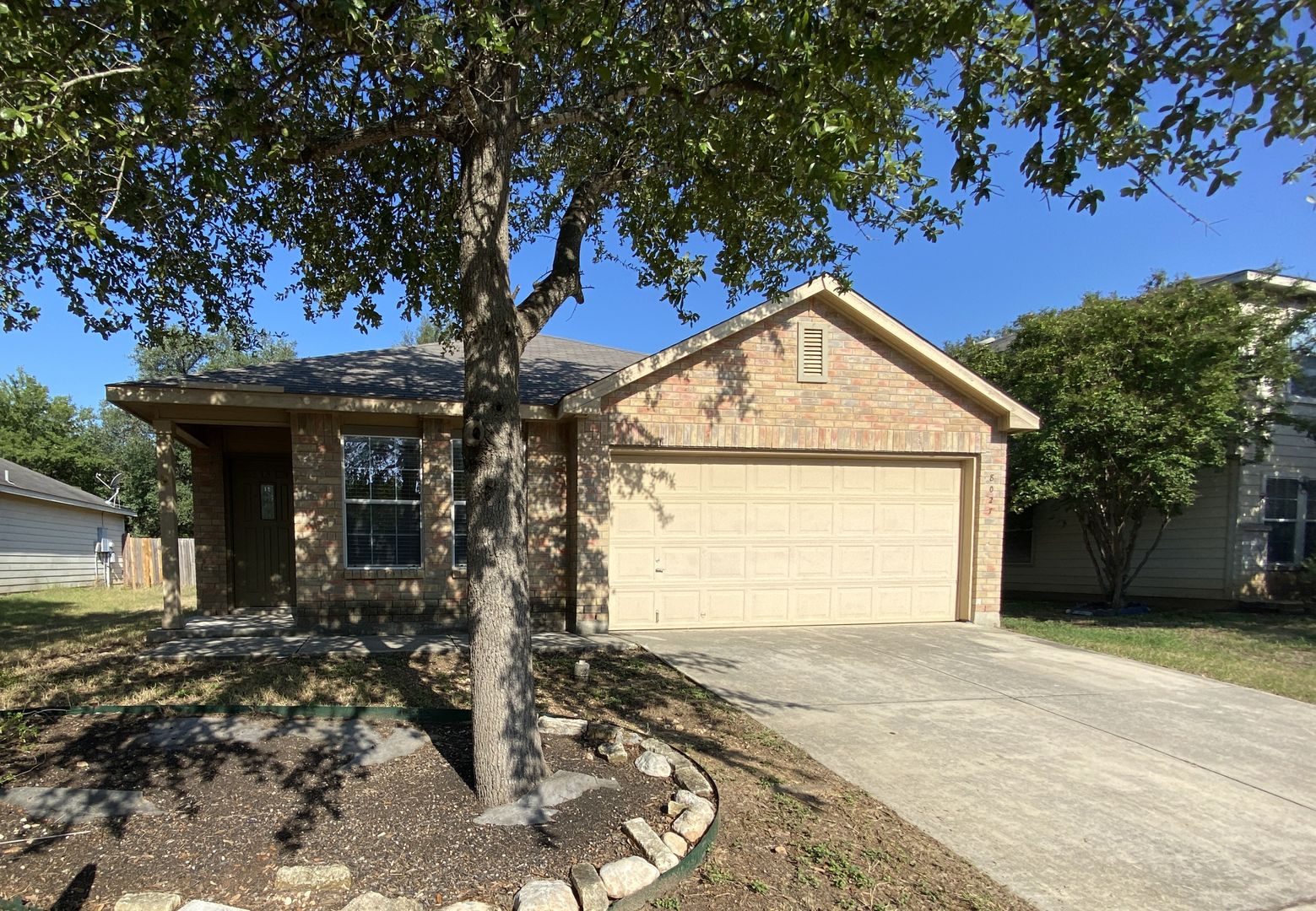 San Antonio House: 8027 Ashwood Pointe