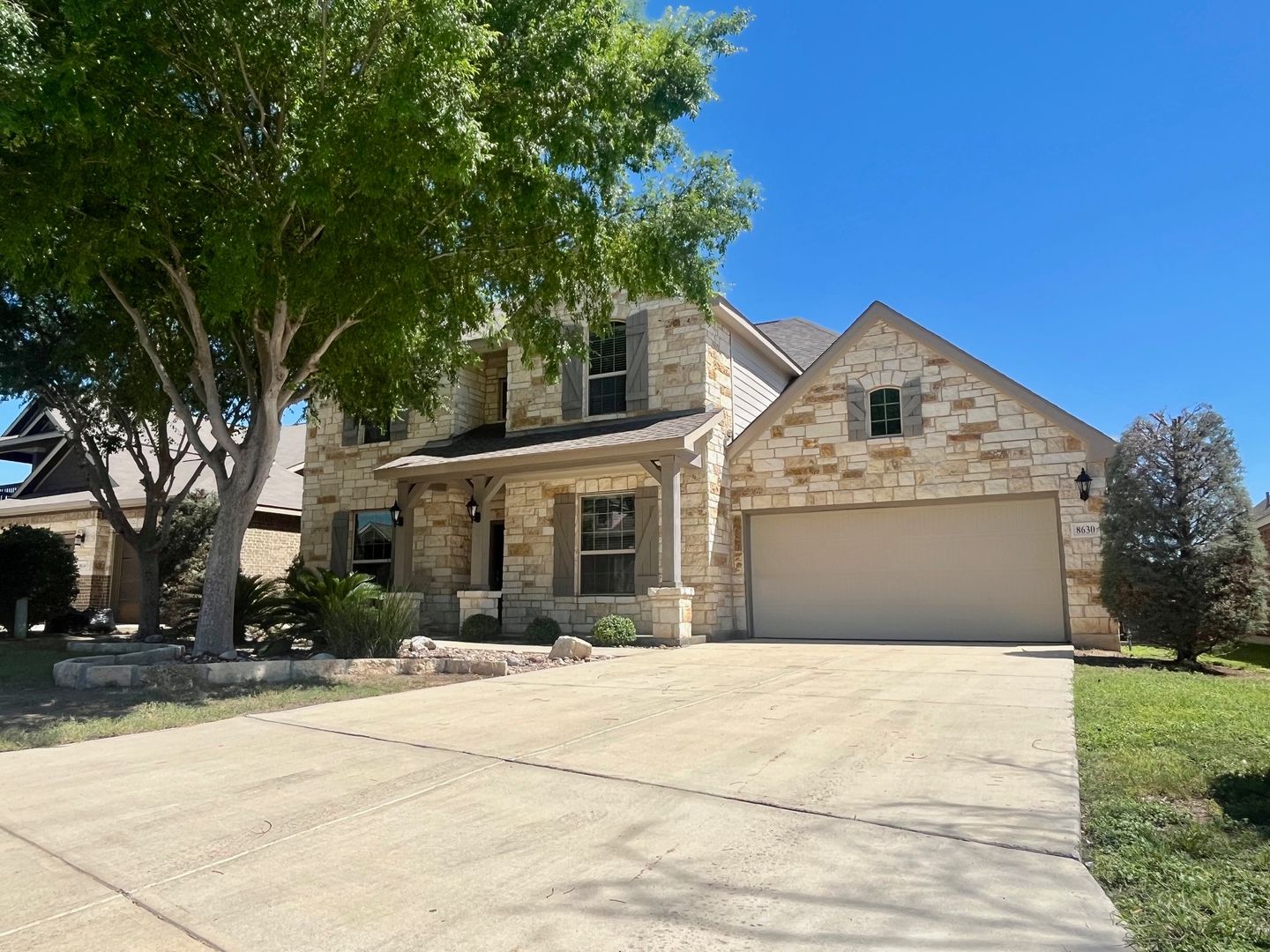 San Antonio House: 8630 Sierra Sky