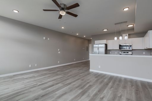 Studio 1 Bath Apartment at 1310 9th St, #404, Bellingham, WA – photo 1