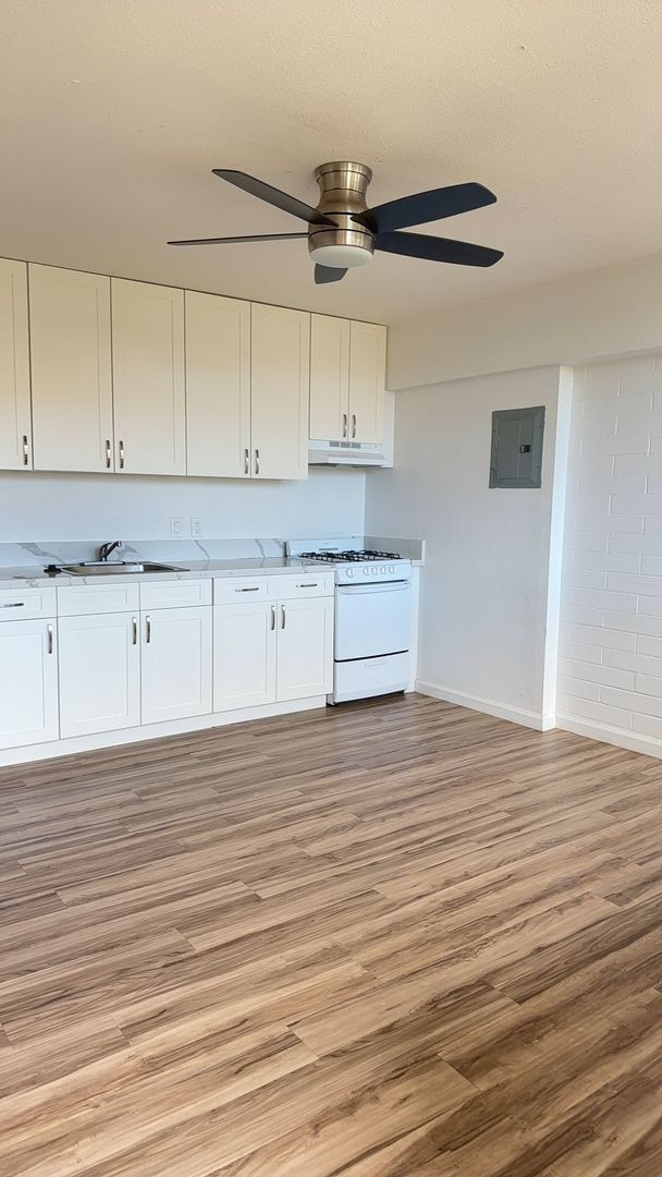 Honolulu Apartment: 2424 S. Beretania