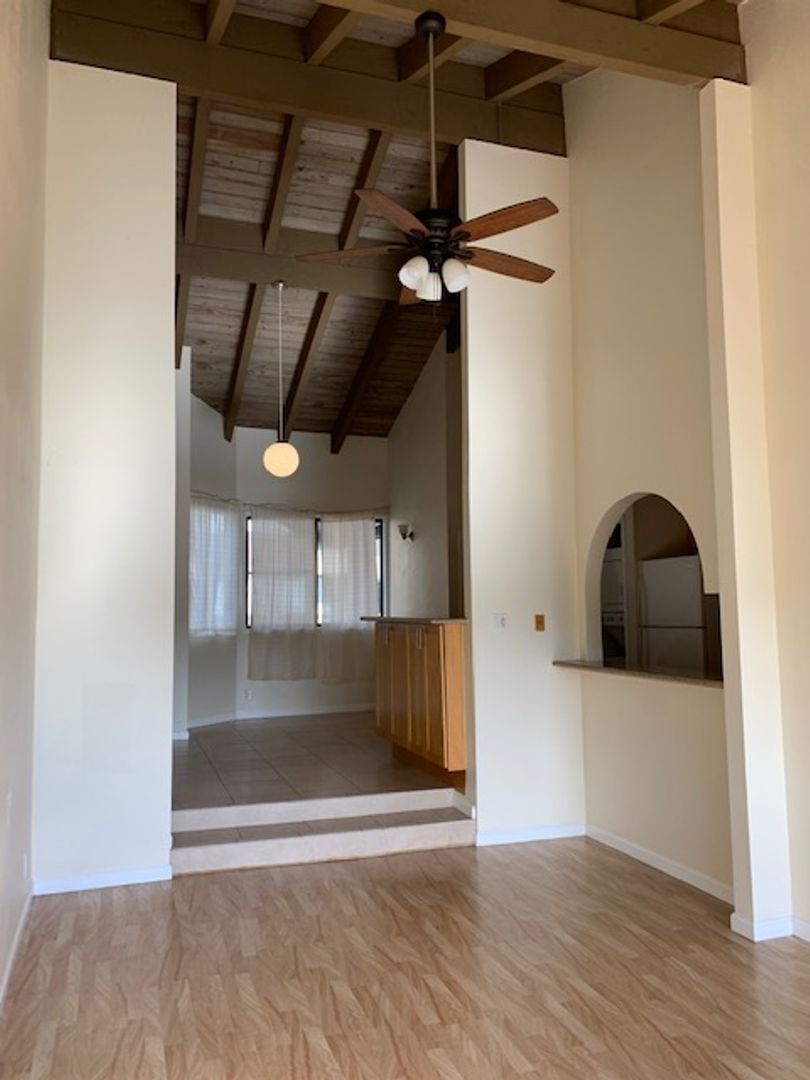 Kaneohe House: 45-315 Lilipuna Road #A305