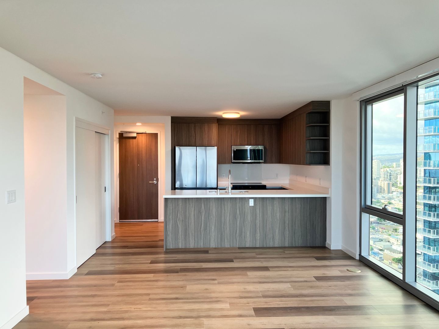 Honolulu Condo: 1500 Rycroft Street #3701R