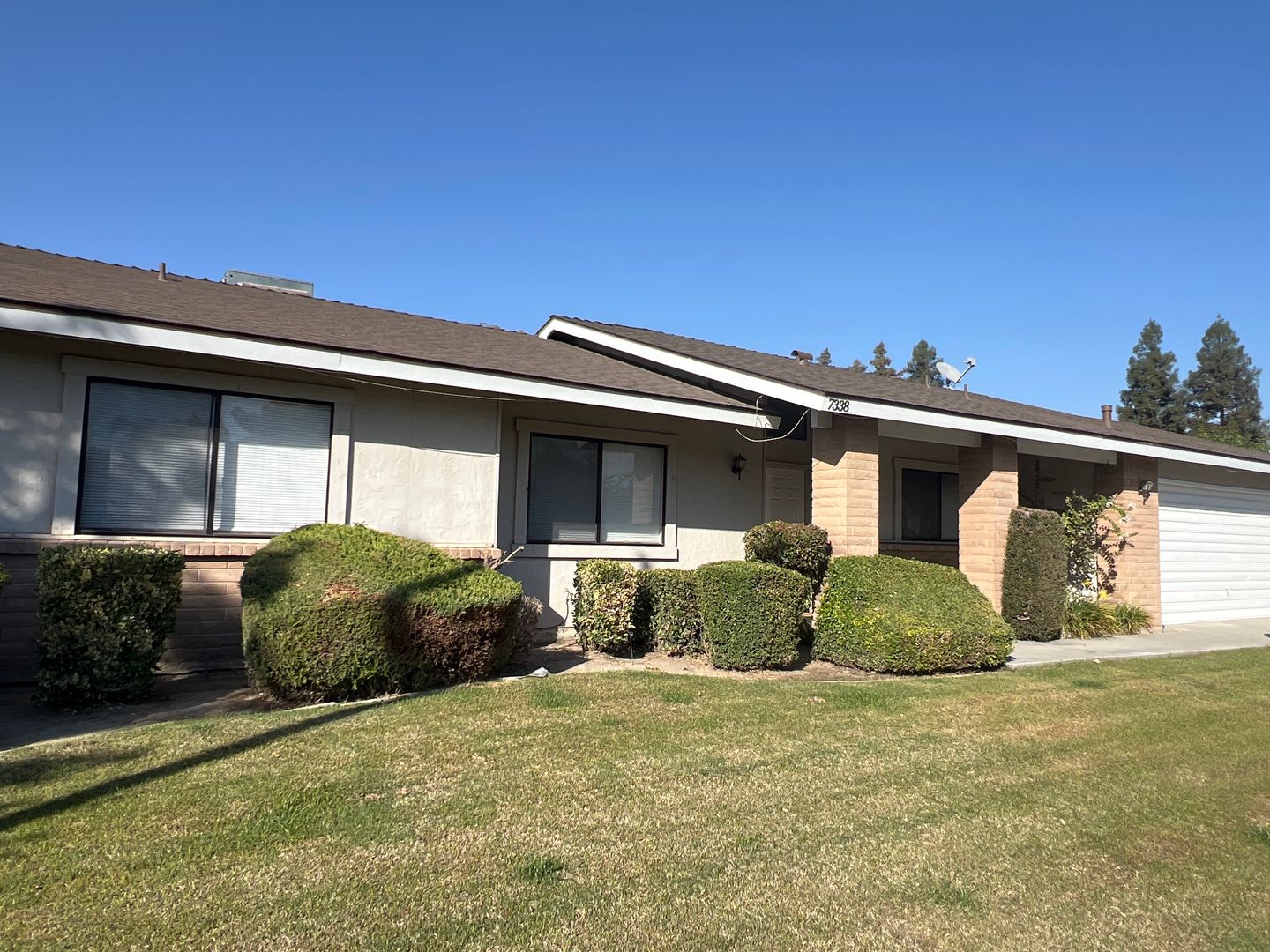 Bakersfield Apartment: 7338 Stockdale Hwy #A-D