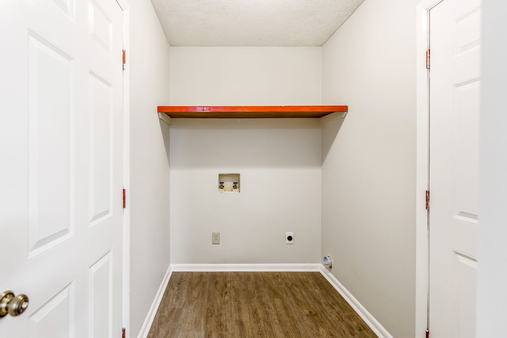 Fayetteville House: 6782 Seaford Drive