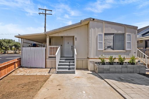 Charming Home for Sale (unit not for rent) READ DESCRIPTION