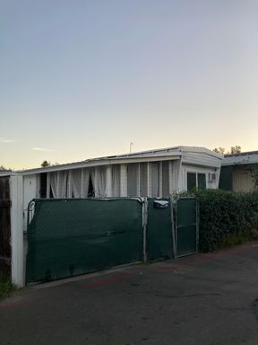 Home for Sale by Home Owner (unit not for rent) READ DESCRIPTION