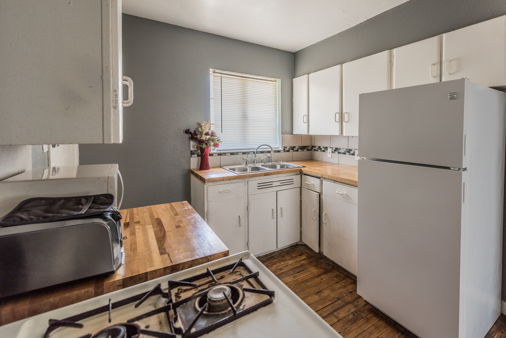 SPECIAL MOVE IN! FIRST 2 MONTHS FREE! 12 of 12