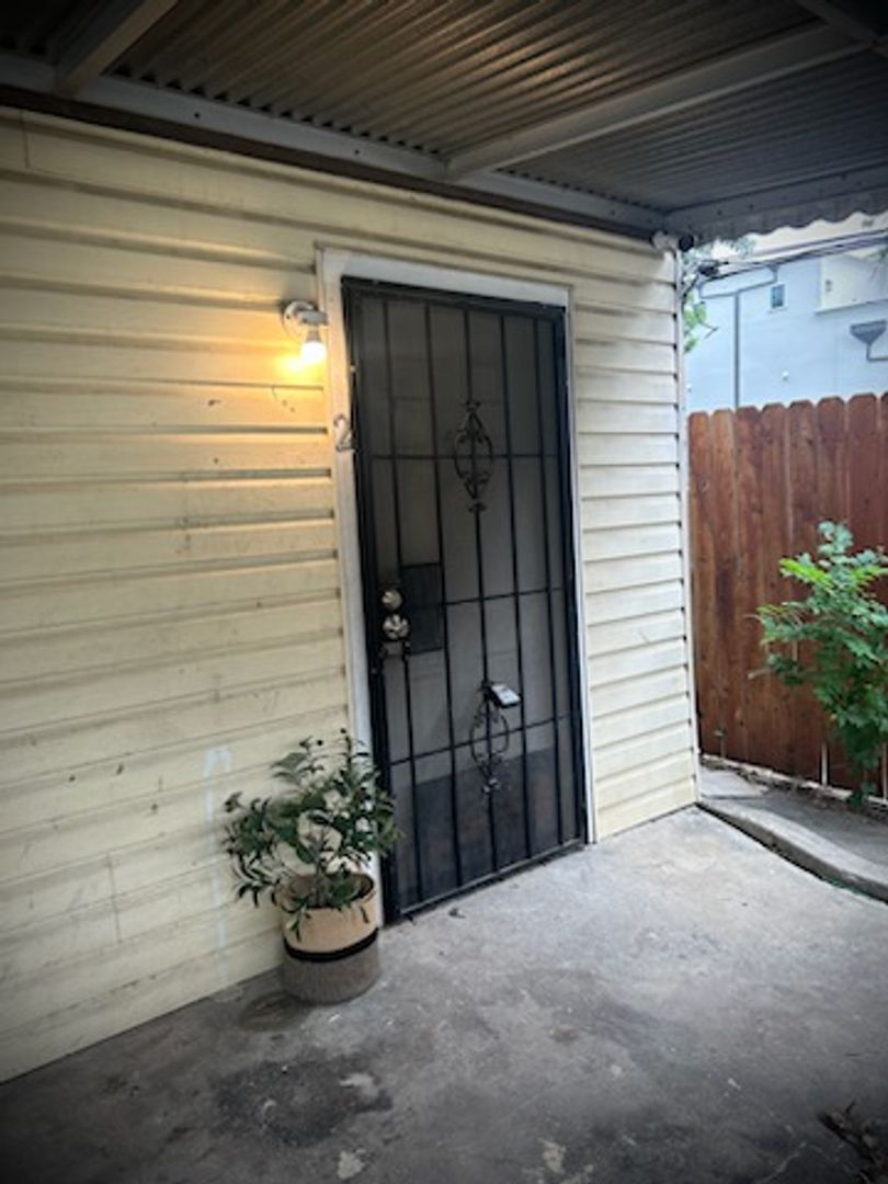 SAN ANTONIO Apartment: 739 E ASHBY PL