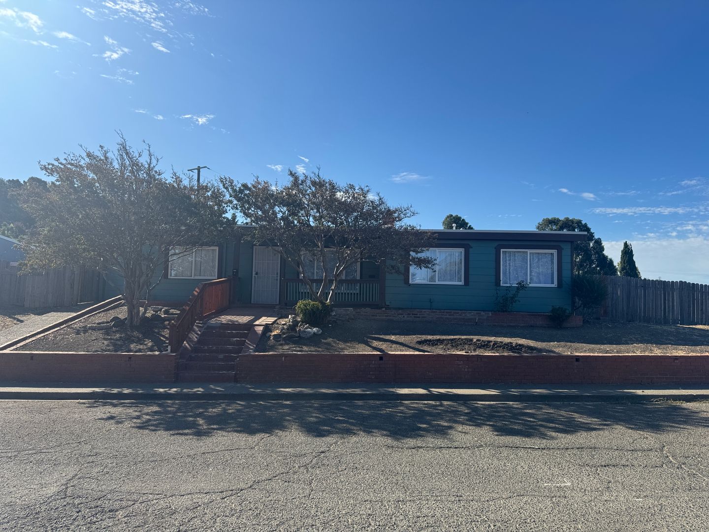 Vallejo House: 103 Pueblo Way