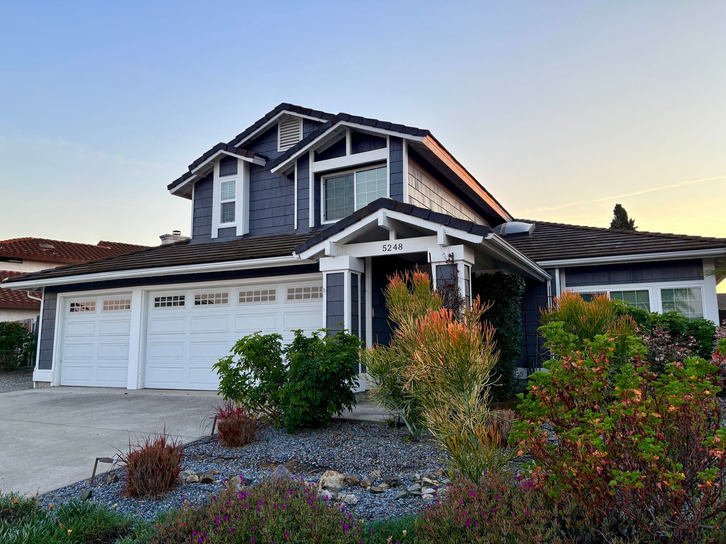 Oceanside House: 5248 Robinwood